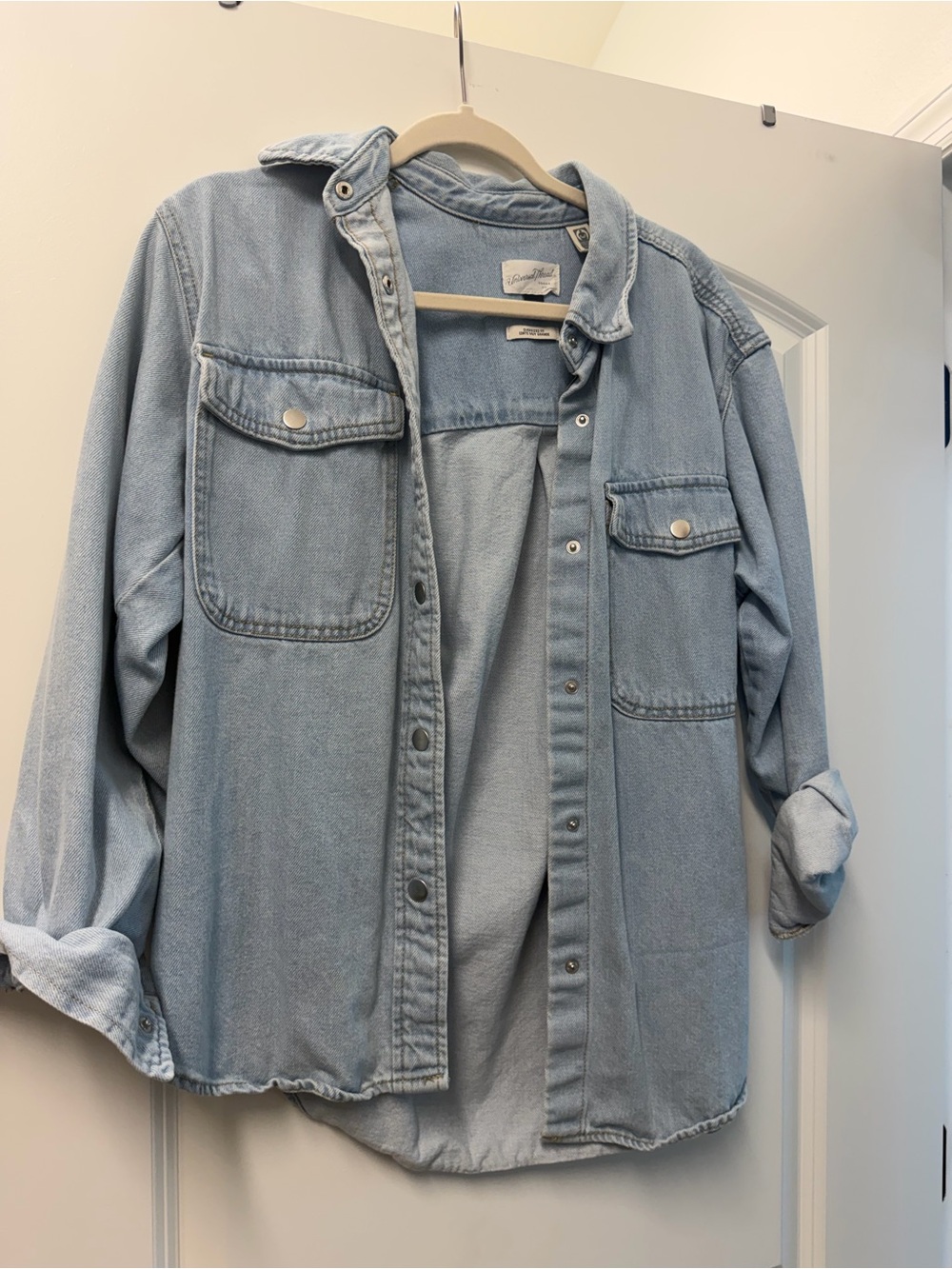 Universal Thread Light Blue Denim Shacket Jacket for Women
